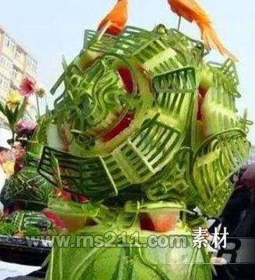 聽說夏天美術生和西瓜最配哦！,51美術社