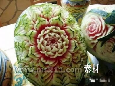 聽說夏天美術生和西瓜最配哦！,51美術社