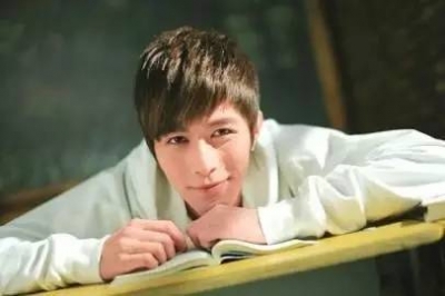 本以為美術生很牛氣，可結果。。。,51美術社