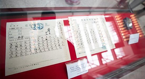 實物展柜。清華大學(xué)供圖