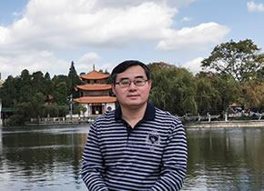 訪中國戲曲學(xué)院招生辦公室副主任張文振