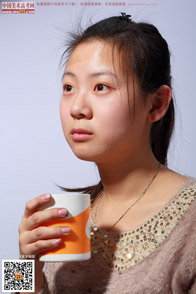 �^����_Ů����_���g(sh��)�߿��W(w��ng)���M����Ƭ2014020264