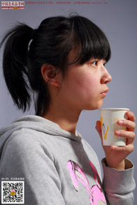 �^����_Ů����_���g(sh��)�߿��W(w��ng)���M����Ƭ2014040237