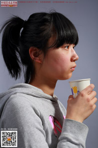 �^����_Ů����_���g(sh��)�߿��W(w��ng)���M����Ƭ2014040238