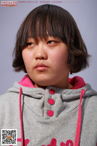 �^��_Ů����_���g(sh��)�߿��W(w��ng)���M(f��i)����Ƭ2014020441