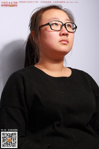 �^��_Ů����_���g(sh��)�߿��W(w��ng)���M(f��i)����Ƭ2014040474